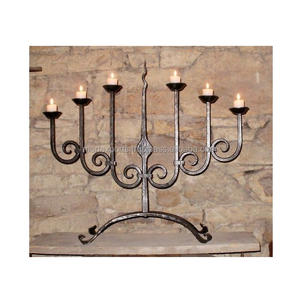 Support de bougie décoratif en fer forgé fait main, style moderne et luxueux, pour centre de table, mariage, salon, décoration intérieure - Product Image 1