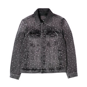 Chaquetas de mezclilla urbanas casuales, ideales para looks modernos de streetwear. - Product Image 5