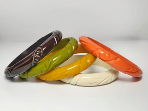 กำไลข้อมือเรซิ่นแบบหนา ดีไซน์เนอร์ขายส่ง ลายกระดองเต่าสีขาว ลายเสือดาว ลูไซต์ อะซิเตท อะคริลิค ของขวัญสำหรับงานปาร์ตี้ - Product Image 4