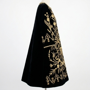 Robe Kaftan en Velours Brodé à la Main Orné de Lourdes Broderies Dorées, Robe de Cérémonie de Luxe Ornée, Style Vintage, Robe de Cour Ottoman, Manteau - Product Image 3