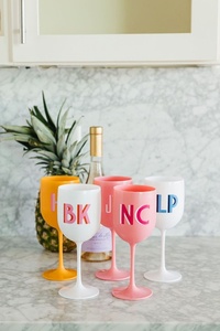 Copas de Vino Acrílicas Reutilizables para Novia y Damas de Honor, 150 ml, Personalizadas, Ecológicas, Coloridas, para Celebraciones - Product Image 5