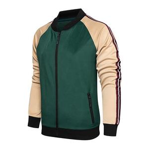 Survêtements de football pour hommes personnalisés vente en gros 100% ensemble de jogging en polaire de polyester vêtements d'entraînement sportif unis survêtements 2 pièces pour le printemps - Product Image 4