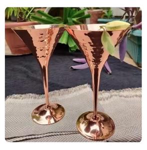 Vente en gros de gobelets à cocktail en laiton faits à la main, design exquis, verre à vin décoratif pour fête, gobelet à bière, qualité supérieure - Product Image 4