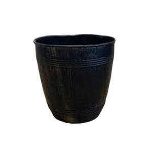 Maceta de diseño clásico Maceta Estudio Durabl Maceta de metal de alta calidad Cubo Recubierto de polvo negro Acabado hecho a mano - Product Image 1