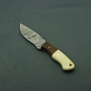 มีดทำมือดามัสกัส ขนาด 9.5 นิ้ว ด้ามไม้พะยูงผสมกระดูก - Product Image 4
