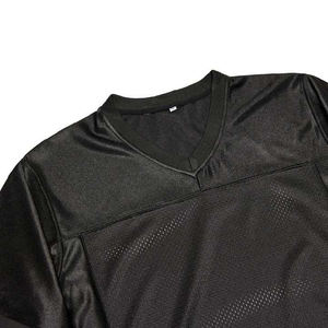 Maillot de football américain personnalisé 2026 pour hommes – Haute qualité, 100 % polyester, broderie respirante, séchage rapide, nom d'équipe personnalisé - Product Image 4
