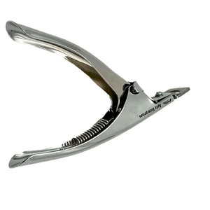 Cortador de Uñas Profesional de Alta Calidad con Punta de Acero Inoxidable Duradero, Abertura de Mandíbula Ancha y Recubrimiento de Cromo - Product Image 2