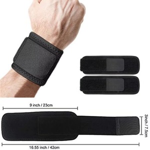Attelle de poignet sportive réglable en néoprène robuste, respirante, avec soutien de compression et fermeture auto-agrippante pour la musculation - Product Image 4