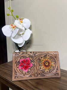 Nueva billetera tallada a mano, billeteras florales de cuero plegables, diseño de girasol de cuero con herramientas para mujer, billetera de cuero genuino - Product Image 2