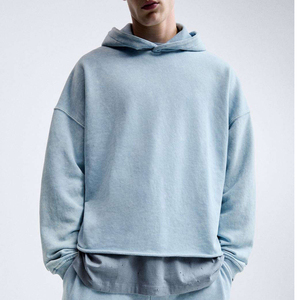 Sudaderas cortas con capucha para hombre, ligeras, con material resistente al agua, cremallera suave y diseño de bolsillo frontal de fácil acceso. - Product Image 3