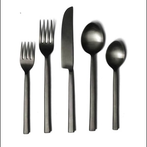 18/10 Stainless Steel Modern Design Wedding Portuguese Cutlery Set 4-Piece <b>Black</b> Gold Mirrored Finish Flatware Set - Product Image 1
