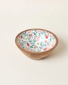 Tazón de Madera de Mango Ecológico Hecho a Mano con Diseño Floral en Acuarela Rosa y Blanca, Estilo Rústico, para Servir Ensaladas - Product Image 6