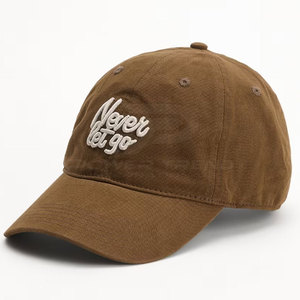 Casquette de baseball personnalisable tendance, motif uni, technologie d'impression par sublimation de haute qualité, sangle réglable, ajustement sur mesure, modèle courant - Product Image 4