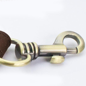 Laisse pour chien en cuir robuste, design personnalisé, best-seller en ligne, crochet en acier inoxydable de qualité supérieure - Product Image 4