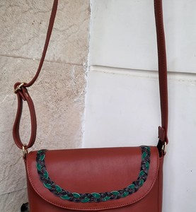 Luxury Large Genuine Leather Waterproof Square Shape Crossbody <b>Shoulder</b> Bag with Dual <b>Straps</b> for Women - Product Image 4