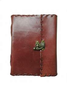 สมุดบันทึกทำมือจากหนังแท้พร้อมตัวล็อค ดีไซน์วินเทจ เหมาะสำหรับการเดินทาง ผจญภัย บันทึกความทรงจำกลางแจ้ง ของขวัญสำหรับการเขียน - Product Image 2