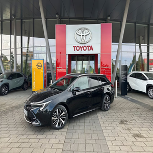 Toyota Corolla 20 TS Híbrido Teamplayer Sedán Automático con Volante a la Izquierda, Eficiente en Consumo de Combustible, Coche de Pasajeros Listo para Exportación - Product Image 1