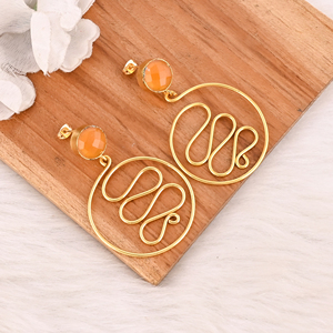 Boucles d'oreilles en citrine hydro gemme serties clos, faites à la main, en laiton plaqué or, bijoux Shilpi Impex pour femmes, lot de 10 paires en gros - Product Image 3