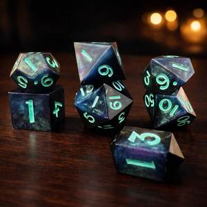 Dés à facettes artisanaux à bords tranchants, forme spéciale, ensemble de 7 dés en résine pour D&D, coffret cadeau de dés en résine design - Product Image 1