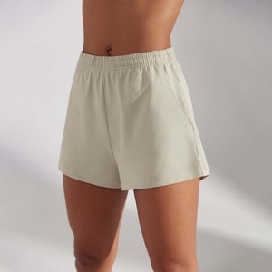 Shorts de sport pour femmes en pierre calcaire personnalisés, best-sellers, avec poches, design à enfiler, taille haute et respirants - Product Image 6