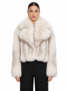 Veste en fausse fourrure ivoire de luxe pour femme avec col châle en peluche surdimensionné – Manteau d'hiver en fausse fourrure douce de qualité supérieure, design élégant - Product Image 1