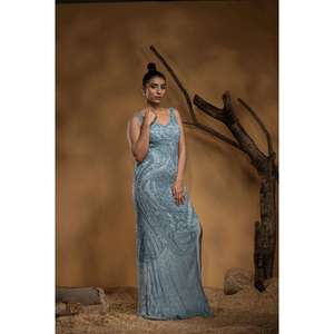 Vestido de Sirena de Lujo con Adornos Hechos a Mano, Lentejuelas y Cuentas de Diseñador |   Vestido de Noche para Mujer |   Ropa Elegante para Bodas en la Playa, Ropa Formal para Resort - Product Image 1