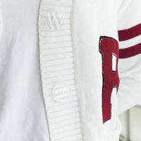 Pull cardigan en tricot personnalisé pour hommes de l'université Kapa Alpha Psi, broderie sur le devant, prix bas, haute qualité, laine/coton respirant