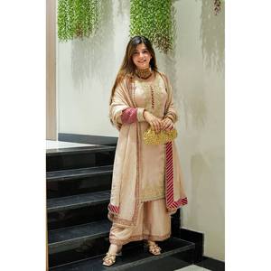 Magnifique ensemble élégant pour soirée, haut et bas avec dupatta, taille XL - Product Image 3