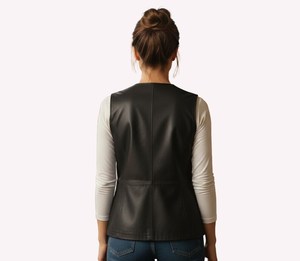 Chaleco de Cuero Morado para Mujer, Estilo Motero, Ajustado, Moda Gótica Punk - Product Image 4