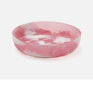 ชามเสิร์ฟสีชมพูหมุนวนชุดหรูหราของชามเสิร์ฟเรซินทูโทน Hugo ทำหินอ่อนให้ชวนให้หลงใหล - Product Image 1