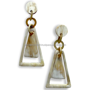 Pendientes de Cuerno Negros Redondos, Pendientes de Cuerno Triangulares, Proveedor de Pendientes de Cuerno - Product Image 2