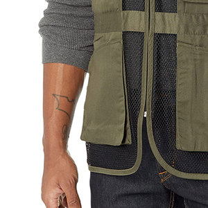 Gilet de chasse personnalisé pour la chasse aux oiseaux en montagne, en matériaux importés, design matelassé avec porte-coquilles avant et fonction d'appel aux gibiers - Product Image 4