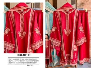 Dhwaja Export <b>Women</b> Pakistani Paisley Motif Embroidery <b>Kurti</b> - Product Image 3