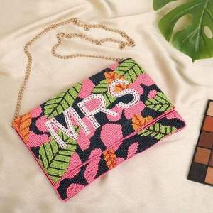 Pochette florale perlée faite à la main, forme rectangulaire, broderie en coton, artisanat personnalisé, sac à main de mariage pour Madame - Product Image 1