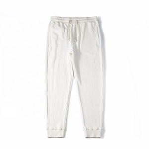 Pantalon cargo décontracté pour homme grande taille avec cordon de serrage à la taille, nouveau style, coupe ample, en coton, pour l'hiver, avec décoration de revers pour l'extérieur - Product Image 3