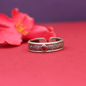 Hermoso Anillo de Granate Plateado, Anillo Ajustable con Diseño de Filigrana, Joyería para Mujeres y Niñas, para Usar en Bodas, Fiestas, Hldi, Mehnedi - Product Image 3