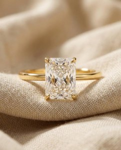 Anillo Vintage con Diamante Cultivado en Laboratorio, Corte Radiante, Chapado en Oro de 14K, Cadena de Oro Blanco, Joyería Ética y Sostenible para Novia, Regalo de Aniversario - Product Image 4