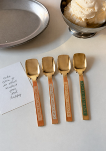 Cuchara de Resina para Servir - Juego de Cubiertos de Lujo en Dorado, Cucharas Pequeñas para Helado, Juego de Cubiertos para Postre para Restaurante y Cafetería - Product Image 2