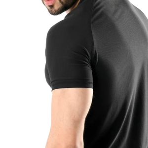 T-shirt de sport en maille noire à séchage rapide pour homme, extensible dans les 4 sens, anti-transpiration, coupe droite, pour la gym, l'entraînement et le sport - Product Image 4