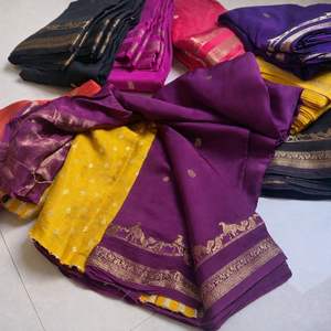 Sari de fête moderne en viscose pure et douce, crêpe de soie Dola, avec pallu en chiffon, motif de bordure Zari animalier, séchage rapide, toutes saisons, et chemisier assorti - Product Image 5