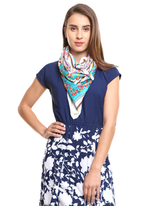 Bufandas cuadradas ligeras de primera calidad Impresión digital personalizada Tela de seda elegante Accesorios de moda para la venta al por mayor - Product Image 4