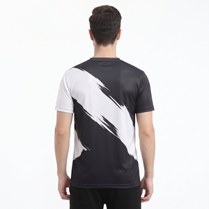T-shirt de sport pour homme à imprimé intégral par sublimation, personnalisé, respirant, à manches courtes, pour l'entraînement athlétique - Product Image 6