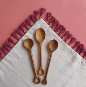 Cuillère de cuisine en bois du Vietnam, sculptée à la main, avec manche en forme de tournesol, ustensile de cuisine rustique, vaisselle artisanale fabriquée au Vietnam - Product Image 3