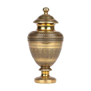 Urne funéraire personnalisée en laiton gravée au laser, écologique, style cercueil, souvenir funéraire - Product Image 3