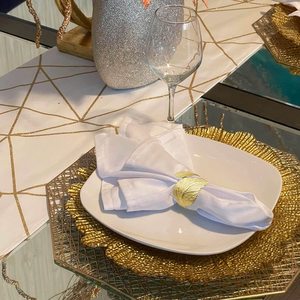 Adjustable Gold Leaf Napkin <b>Ring</b> Custom Size Sustainable Eco Friendly Metal Napkin <b>Rings</b> <b>Cheap</b> Price For Event Decor Supplies - Product Image 4