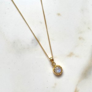 Moonstone Pendant Dainty Necklace Sterling Silver Gold Plated Jewelry <b>Rainbow</b> Moonstone Handmade Wholesale Supplier - Product Image 5