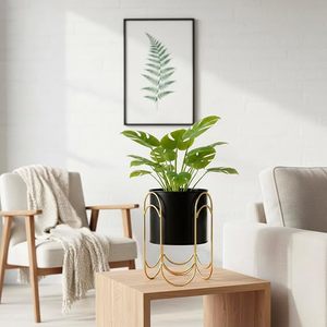 Minimalist Gold Plated Metal Flower Stand With Circular Design For Indoor Desk <b>Plant</b> Display - Product Image 2
