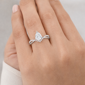 Anillo de Compromiso de Oro Puro de 10K y 14K, Anillo Solitario de Plata de Ley 925 con Corte de Pera, Anillo de Boda en Forma de V Curvada - Product Image 3