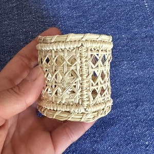 Anillo para Servilletas de Ratán Minimalista, Tejido a Mano, Decoración de Mesa Ideal para Restaurantes, Cafés, Comedores y Estilo Moderno de Hostelería - Product Image 4