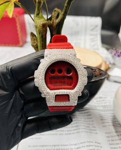Reloj de Cristal Rojo con Incrustaciones de Diamantes Moissanite VVS, Caja de Plata 925, Estilo Hip Hop, Lujoso, Resistente al Agua, Movimiento Digital, Unisex - Product Image 1